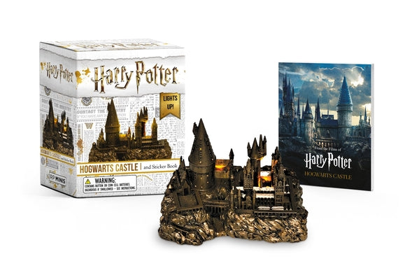 Harry Potter Hogwarts Castle and Sticker Book: Lights Up! [With Battery]